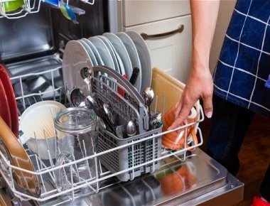 Αντικείμενα που δεν πρέπει να βάλετε ποτέ στο πλυντήριο πιάτων!